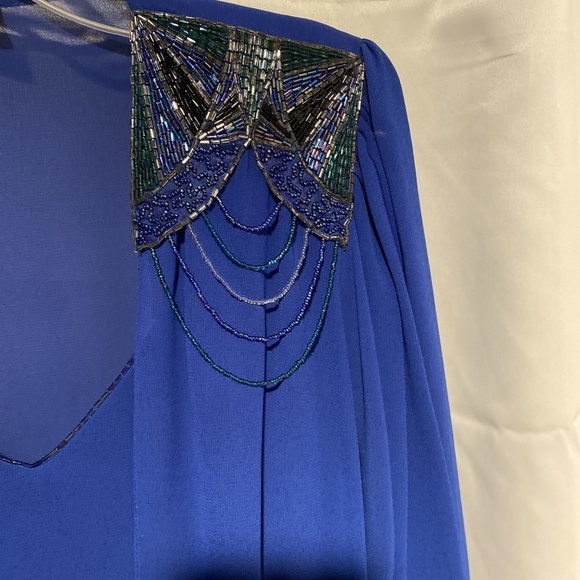 Vintage 80s Blue Crepe Batwing Fishtail Flapper Dynasty Gatsby Dress Bea… - Picture 5 of 10